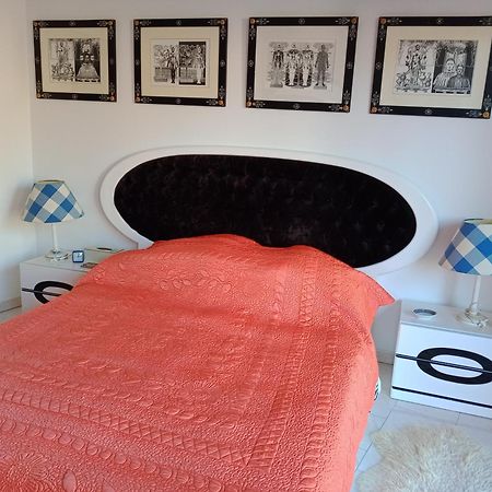 Appartement Au Calme Menton Exterior foto